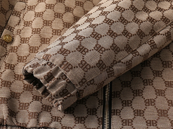 ブランドジャケット全体デザイン